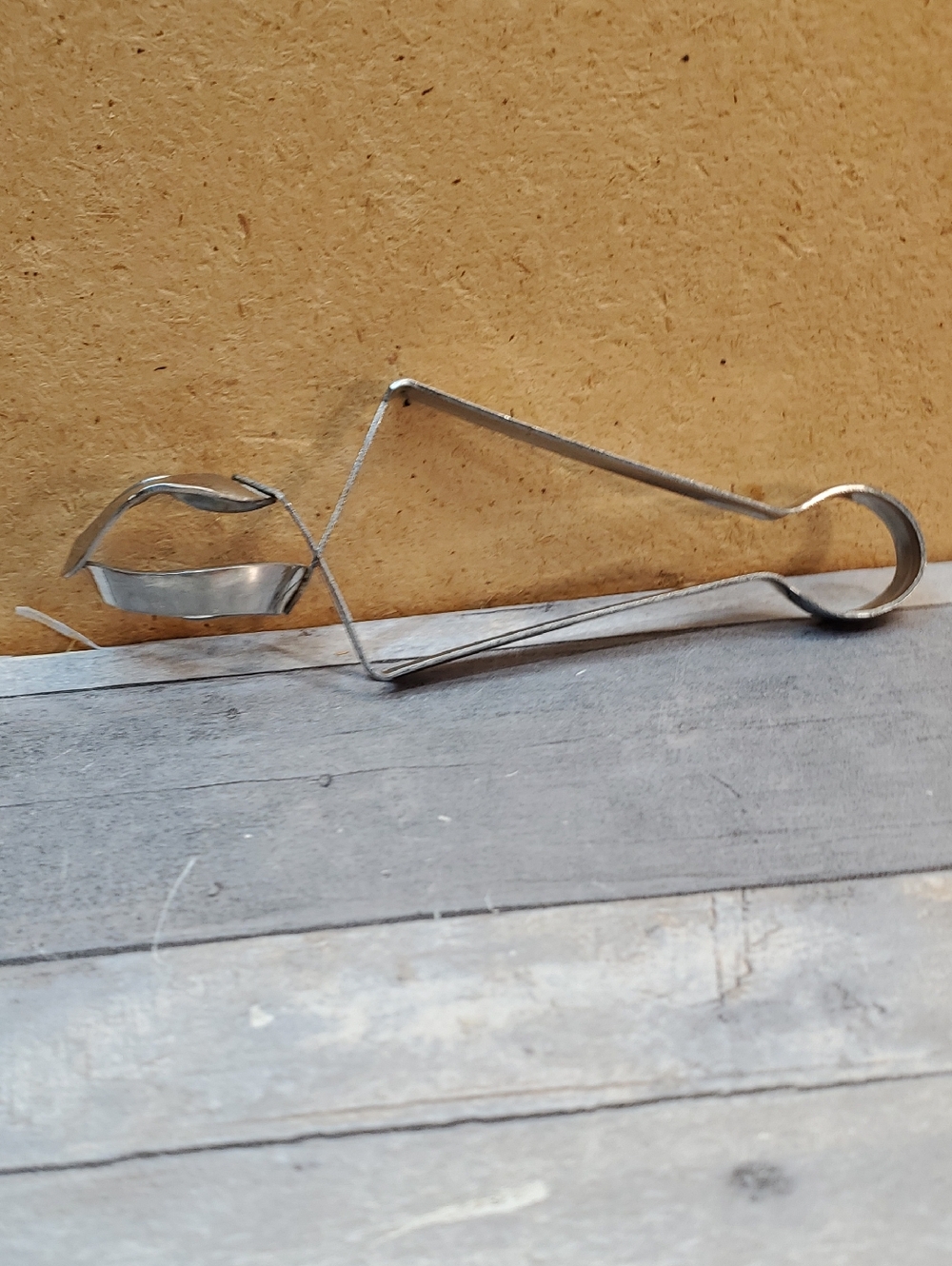Vintage French-Style Snail Tongs